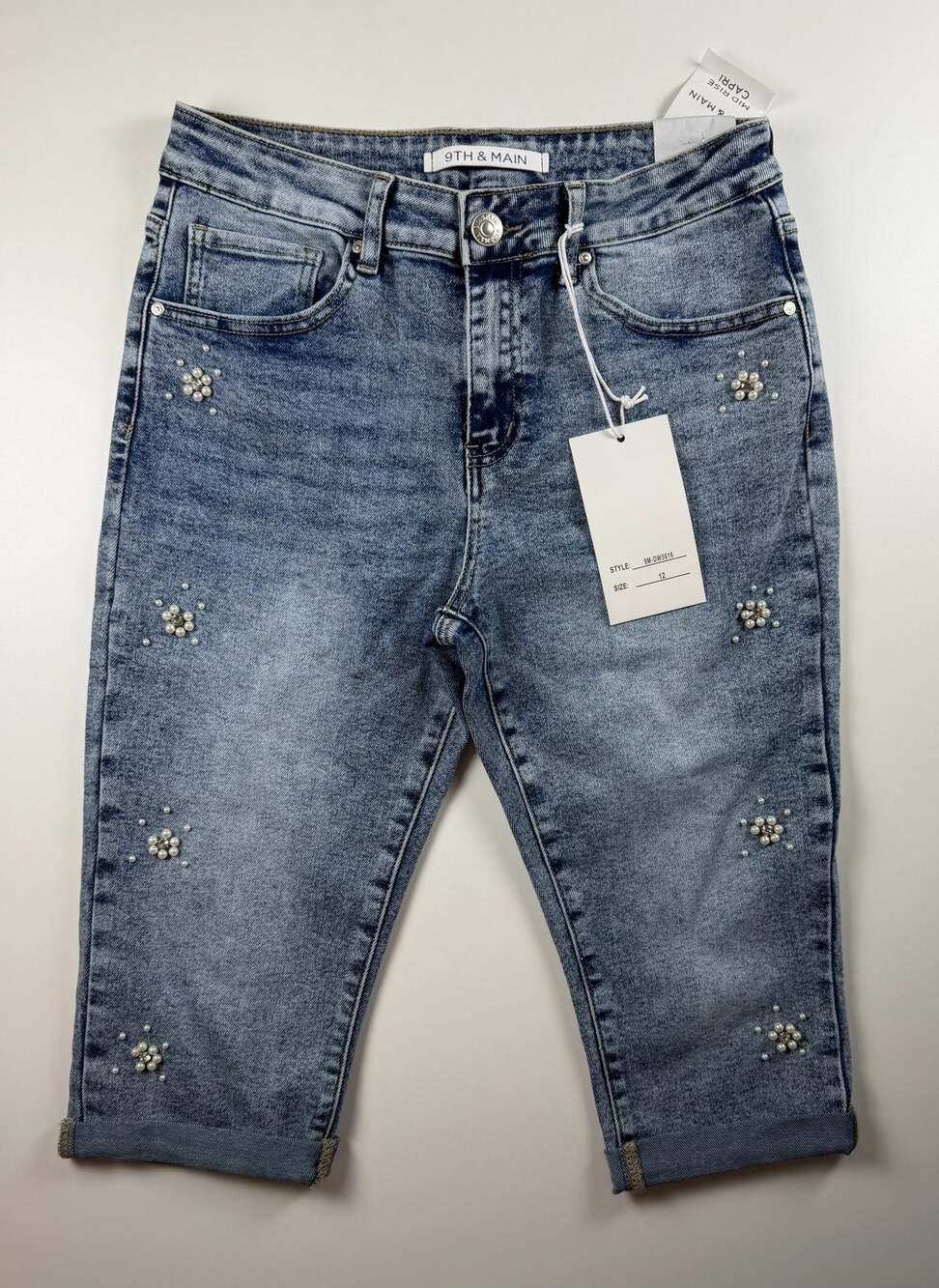 New 9th & Main Mid Rise Capri Denim Pants Pearl Embellishments Size 12